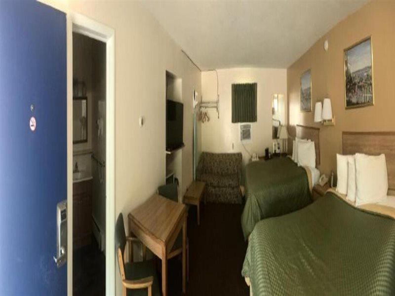 Americas Best Value Inn Jonesville/Hillsdale Exterior photo